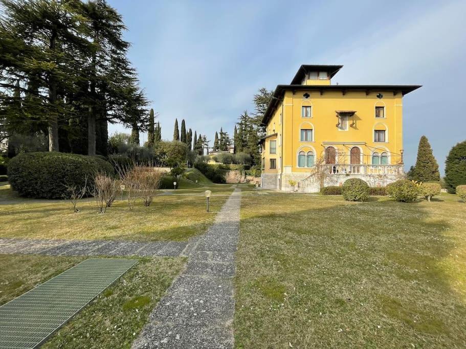 Villa Callas Divina Sirmione Exterior photo
